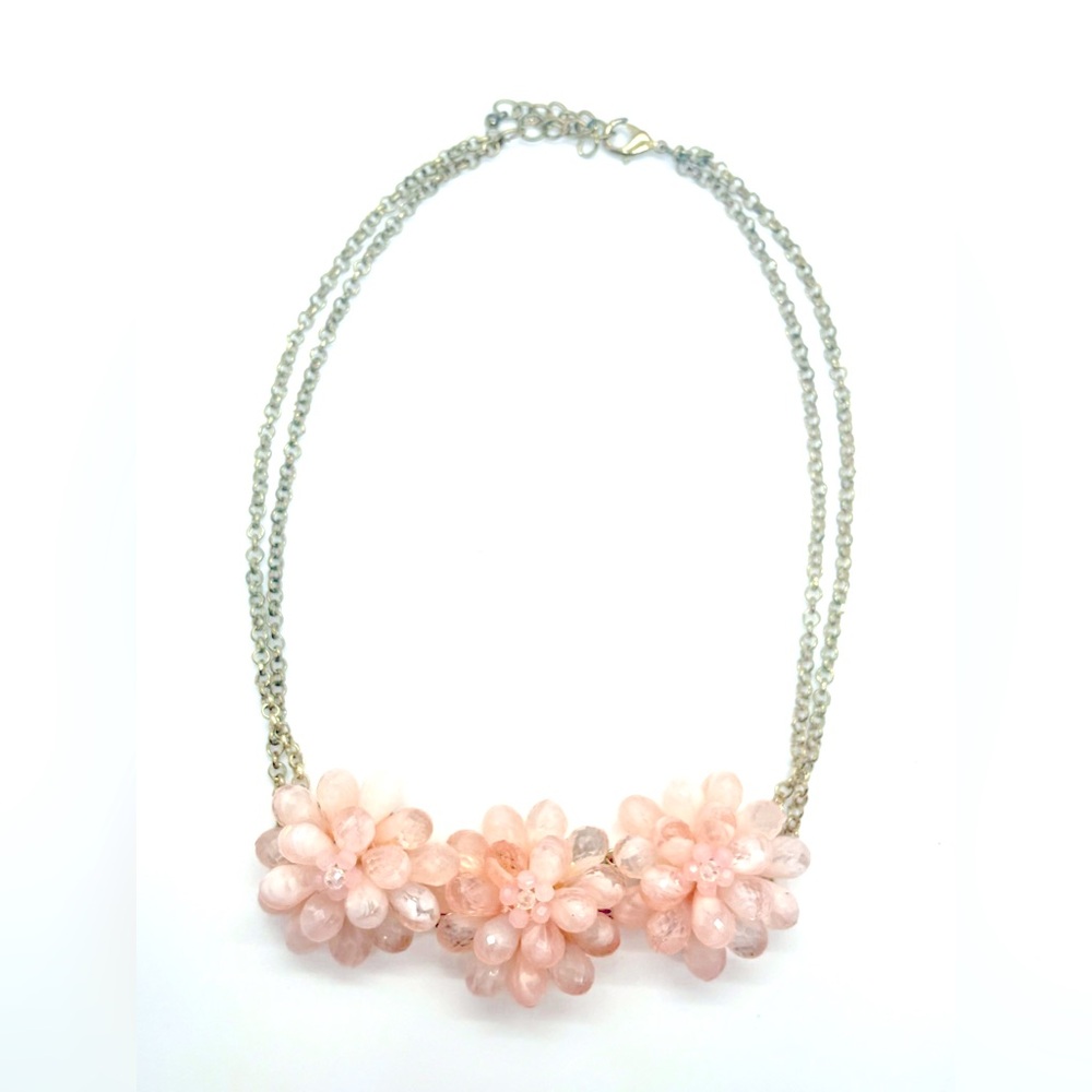 Beautiful pink rose flower cluster necklace